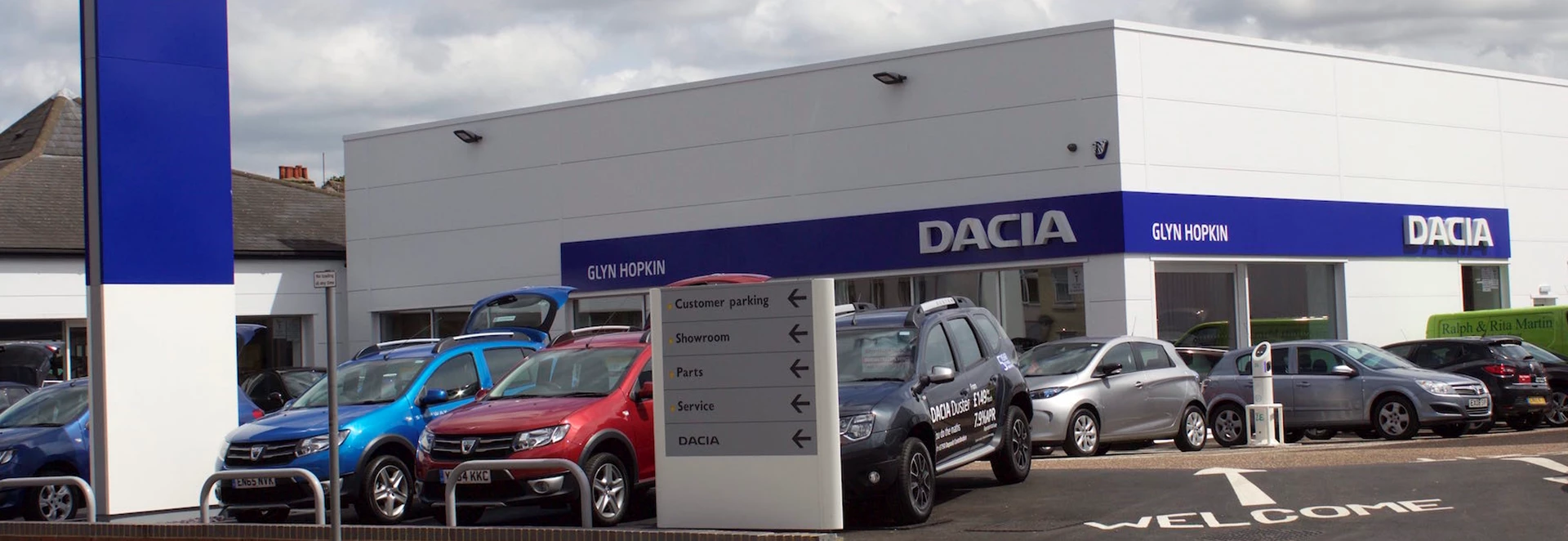 Government confirms that car dealers can offer ‘click-and-collect’ services 